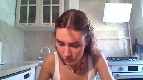 Elianor online show from April 15, 9:16 am