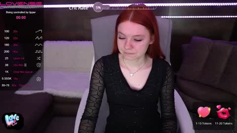 Snapshot of marich_ka chatting on December 20, 1:00 pm MaRich Ka online show from December 20, 1:00 pm