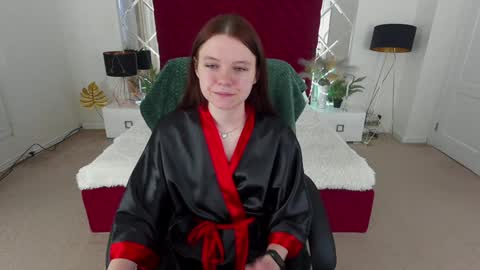 Snapshot of marich_ka chatting on February 1, 11:43 am MaRich Ka online show from February 1, 11:43 am