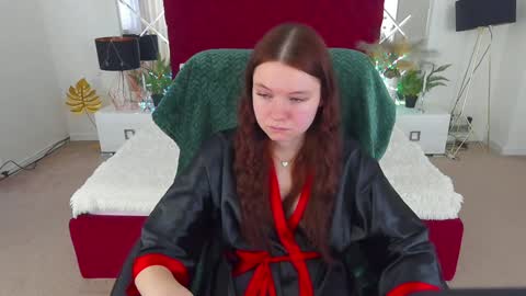 Snapshot of marich_ka chatting on February 4, 11:16 am MaRich Ka online show from February 4, 11:16 am