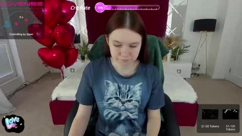 Snapshot of marich_ka chatting on February 12, 8:49 am MaRich Ka online show from February 12, 8:49 am