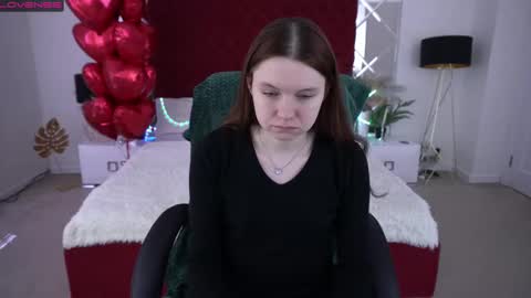 Snapshot of marich_ka chatting on February 19, 10:01 am MaRich Ka online show from February 19, 10:01 am