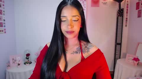 Nicolle online show from May 10, 2:39 am