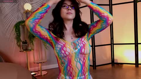 Snapshot of marie_diaze chatting on April 12, 7:57 am Marie LEAVE YOUR WITH ME online show from April 12, 7:57 am