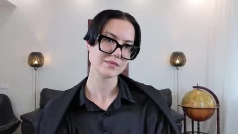 Snapshot of marie_fitch chatting on May 22, 4:19 am Marie Fitch online show from May 22, 4:19 am