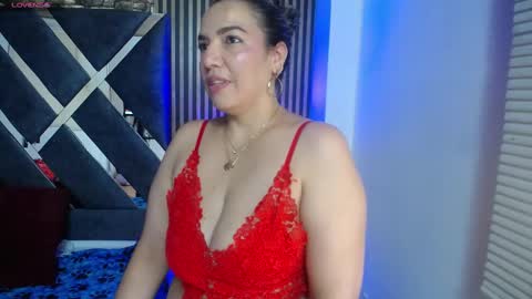 Snapshot of marie_hss chatting on February 26, 8:33 pm marie_hss online show from February 26, 8:33 pm