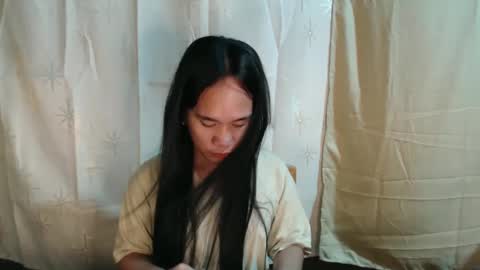 yourdreamgirl  MARIE  online show from March 11, 6:08 pm