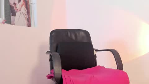 700 pm Washington time online show from October 15, 12:55 am