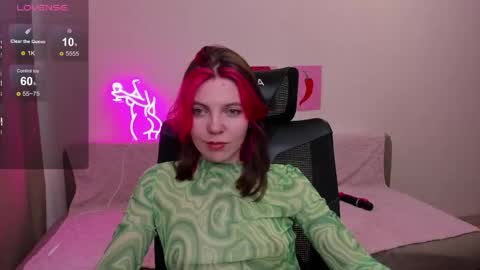 Snapshot of marie_reyess chatting on May 7, 3:56 am Marie 3 online show from May 7, 3:56 am