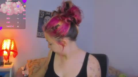 Mariee online show from June 25, 8:13 pm