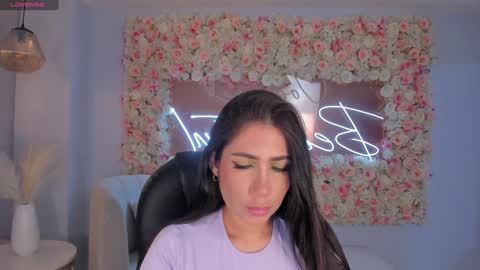 Snapshot of mariejane2 chatting on December 14, 10:56 am Im Marie Jane online show from December 14, 10:56 am