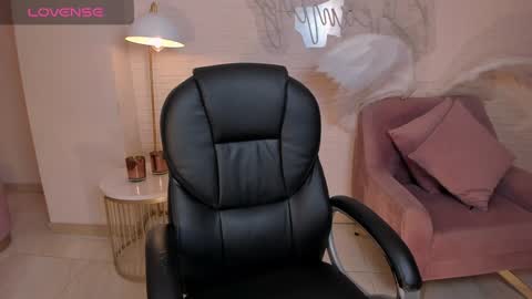 Snapshot of mariejane2 chatting on December 27, 10:34 am Im Marie Jane online show from December 27, 10:34 am