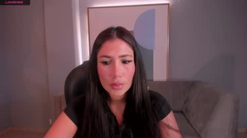 Snapshot of mariejane2 chatting on January 20, 10:51 am Im Marie Jane online show from January 20, 10:51 am