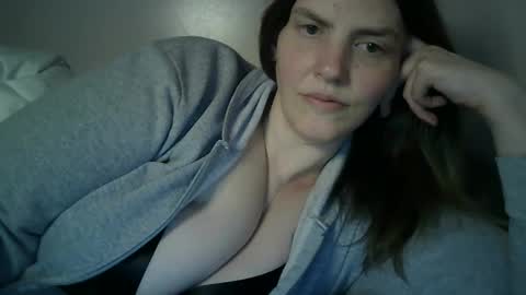 Snapshot of mariejojo chatting on February 26, 7:53 am Mariejojo online show from February 26, 7:53 am