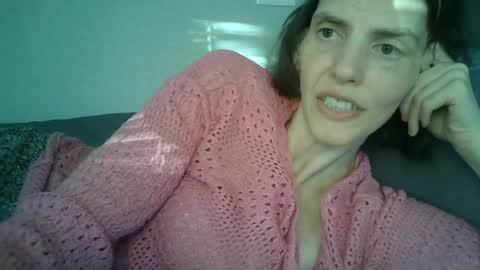 Snapshot of mariejojo chatting on July 14, 12:55 pm Mariejojo online show from July 14, 12:55 pm