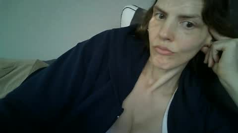 Snapshot of mariejojo chatting on July 25, 12:58 pm Mariejojo online show from July 25, 12:58 pm