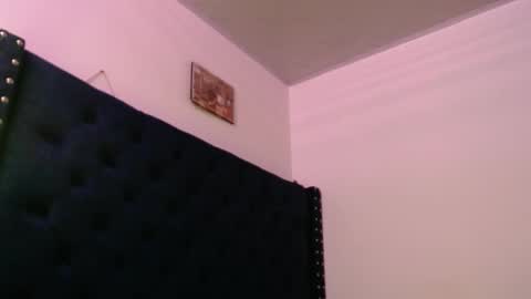 Snapshot of mariel_sins21 chatting on February 23, 11:14 pm Mariie online show from February 23, 11:14 pm