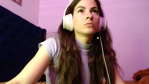 Snapshot of mariel_sins21 chatting on February 25, 1:09 am Mariie online show from February 25, 1:09 am