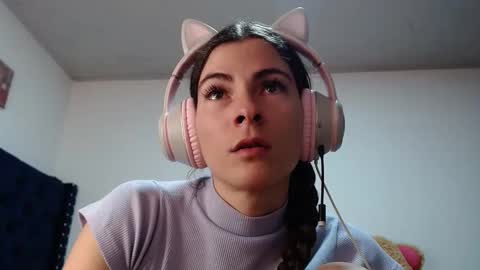 Snapshot of mariel_sins21 chatting on February 27, 1:38 am Mariie online show from February 27, 1:38 am