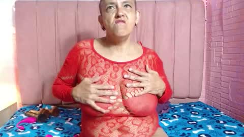 Snapshot of marielahorny303av chatting on January 18, 1:15 pm marielahorny303av online show from January 18, 1:15 pm