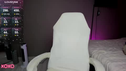 Maria  online show from October 9, 1:31 pm