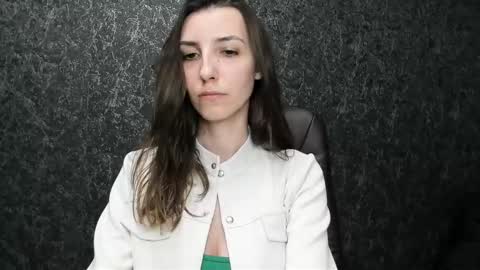 Snapshot of marielleanker chatting on November 23, 5:24 pm marielleanker online show from November 23, 5:24 pm