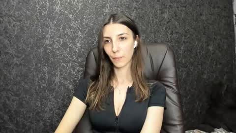 Snapshot of marielleanker chatting on November 26, 4:30 pm marielleanker online show from November 26, 4:30 pm