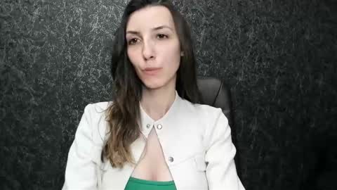 Snapshot of marielleanker chatting on November 27, 12:40 pm marielleanker online show from November 27, 12:40 pm