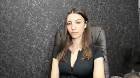 Snapshot of marielleanker chatting on November 28, 4:42 pm marielleanker online show from November 28, 4:42 pm