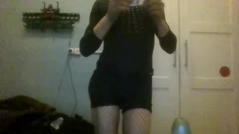 Snapshot of mariellesissy chatting on October 27, 4:38 am mariellesissy online show from October 27, 4:38 am