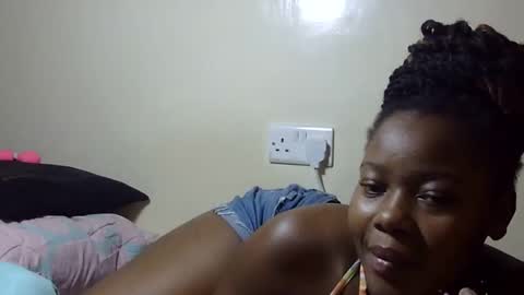 Snapshot of marielove51 chatting on May 19, 2:01 pm Marie online show from May 19, 2:01 pm