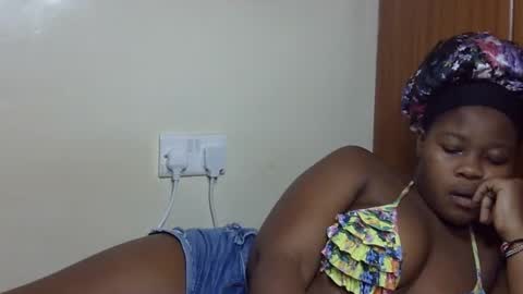 Snapshot of marielove51 chatting on June 2, 7:27 pm Marie online show from June 2, 7:27 pm