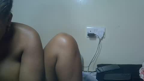 Snapshot of marielove51 chatting on July 14, 6:29 am Marie online show from July 14, 6:29 am