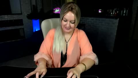 mariemlui online show from September 13, 7:08 am