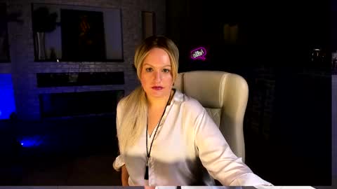 mariemlui online show from September 26, 10:52 am