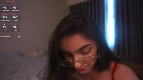 Mia online show from March 3, 12:28 am