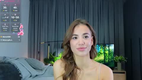 Sophia is hereTry my private online show from March 14, 3:23 am