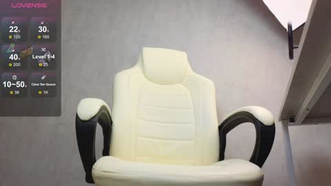 Snapshot of marietta__castro chatting on December 3, 1:54 pm Marietta online show from December 3, 1:54 pm