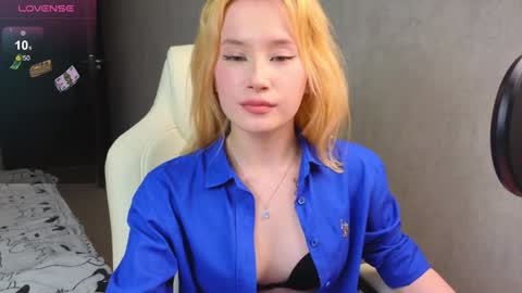 Snapshot of marietta__castro chatting on December 24, 1:06 pm Marietta online show from December 24, 1:06 pm