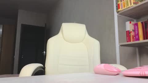 Snapshot of marietta__castro chatting on October 18, 12:50 pm Marietta online show from October 18, 12:50 pm