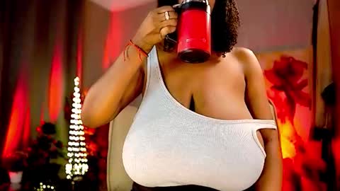 Snapshot of mariicha chatting on September 23, 7:00 am Nikita - Scroll down and read my bio please. New Pictures in Bio online show from September 23, 7:00 am