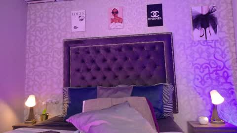 Snapshot of mariieprice chatting on December 30, 6:20 am jana price online show from December 30, 6:20 am