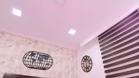 Snapshot of marilyn_blakee chatting on November 15, 1:29 pm MARIYLN BLAKE online show from November 15, 1:29 pm