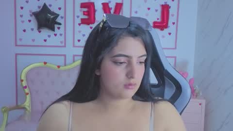 marilyn online show from March 17, 11:30 pm