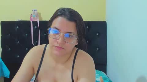 Snapshot of marilyn_garcia chatting on December 20, 2:38 pm MARILYN SEXY online show from December 20, 2:38 pm
