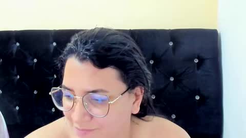Snapshot of marilyn_garcia chatting on January 4, 12:27 am MARILYN SEXY online show from January 4, 12:27 am