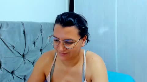 Snapshot of marilyn_garcia chatting on January 13, 1:49 pm MARILYN SEXY online show from January 13, 1:49 pm