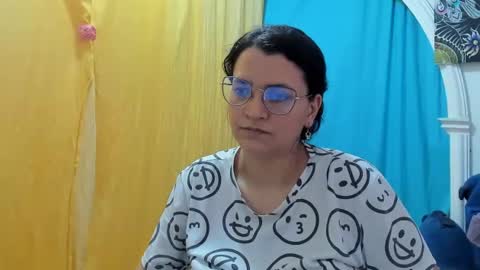 Snapshot of marilyn_garcia chatting on July 24, 8:51 pm MARILYN SEXY online show from July 24, 8:51 pm