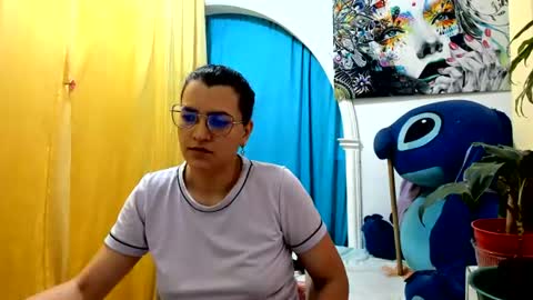 Snapshot of marilyn_garcia chatting on August 6, 12:29 pm MARILYN SEXY online show from August 6, 12:29 pm