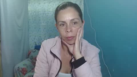 Snapshot of marilyn_xxxx chatting on December 3, 9:24 pm Marilyn online show from December 3, 9:24 pm